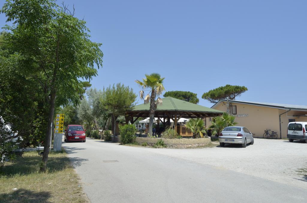 Camping La Pineta Порто Реканати Екстериор снимка