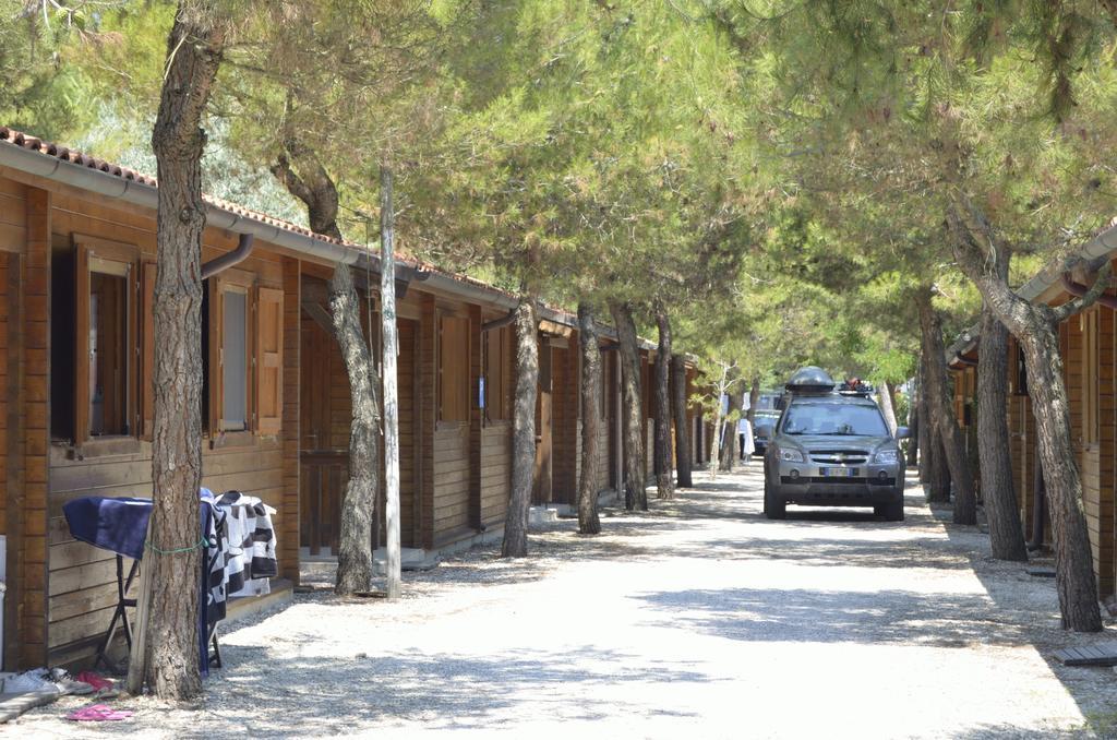 Camping La Pineta Порто Реканати Екстериор снимка